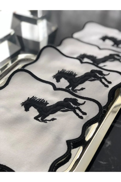 2'li Black Noble Horse Kokteyl Peçetesi
